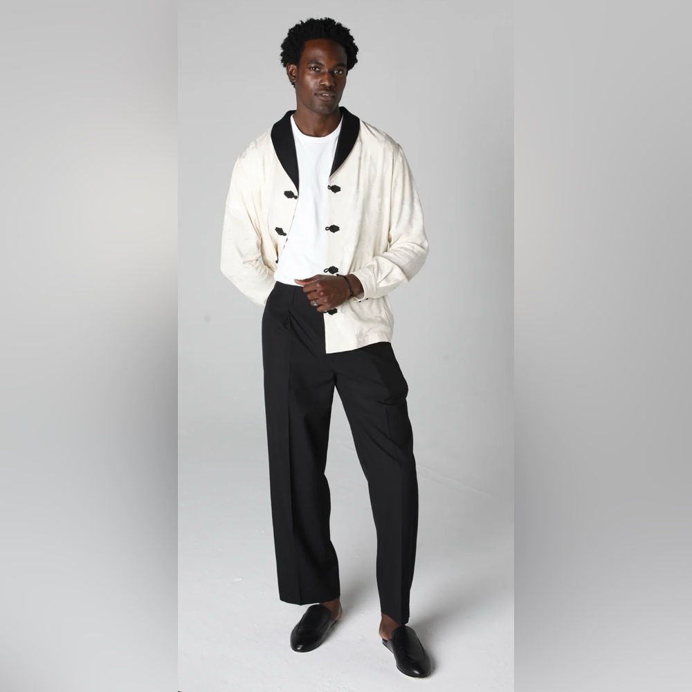 Tombolo ‘No Smoking Jacket’ size Medium